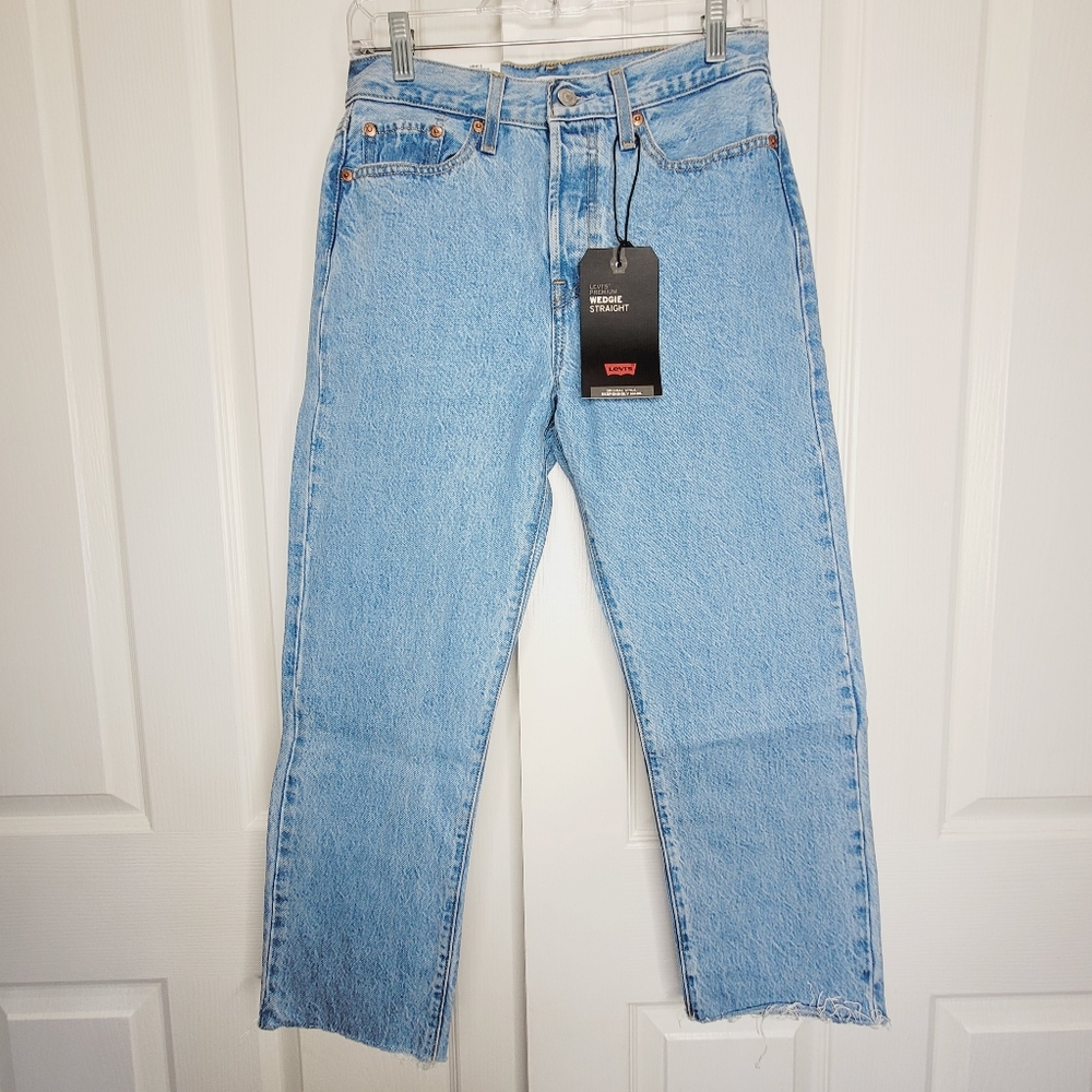 Levis wedgie straight tango hustle button fly high rise New 28in